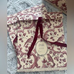 Sézane Antoinette Poisson Gift Bags with Red Ribbon (3 bags)